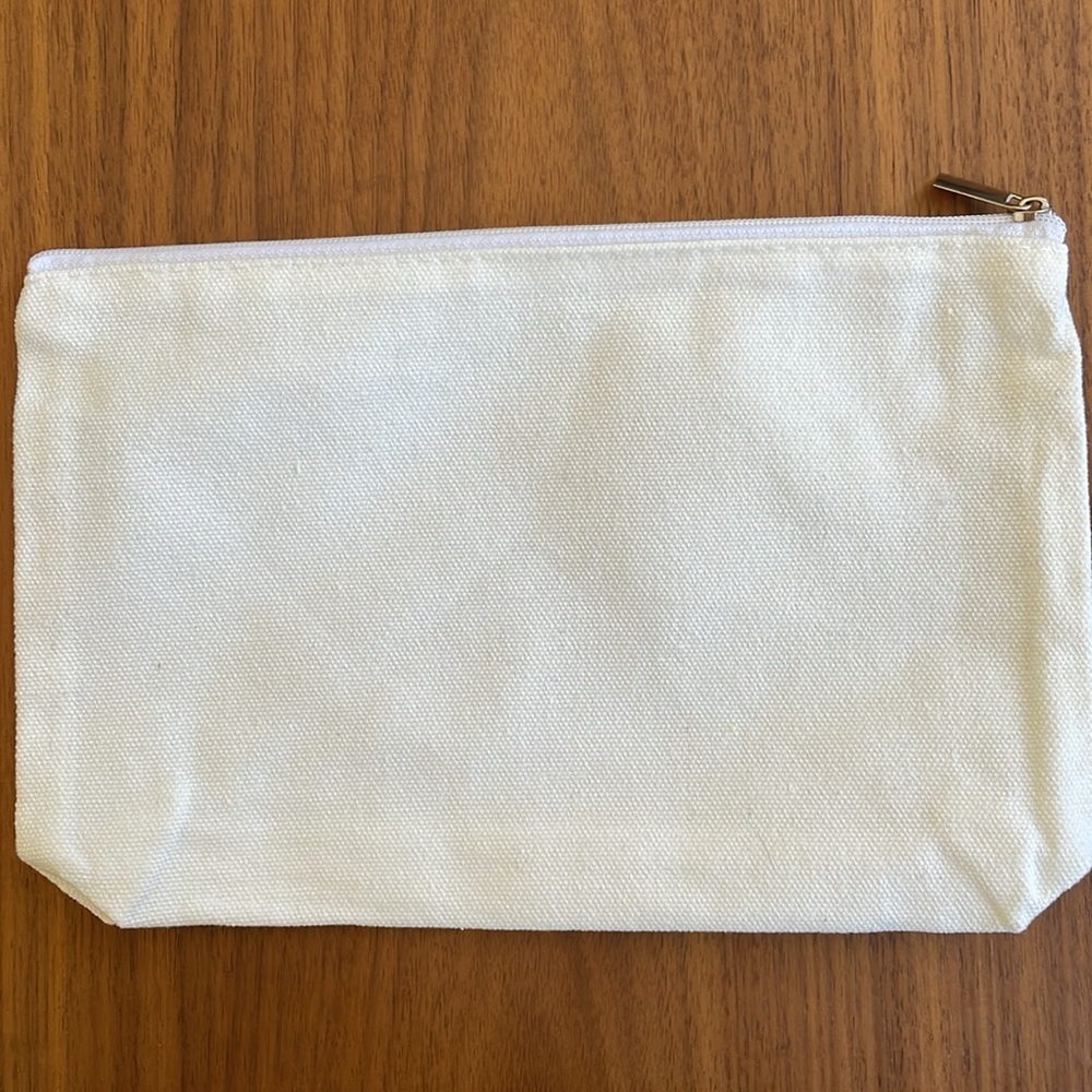 “You are Amazing” pouch NWOT Free with bundle - Picture 2 of 4